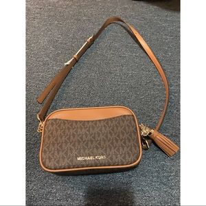 Michael Kors small crossbody. NWT.